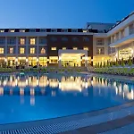 Mg White Lilyum Hotel