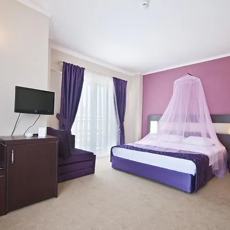 Mg White Lilyum 5* Kemer