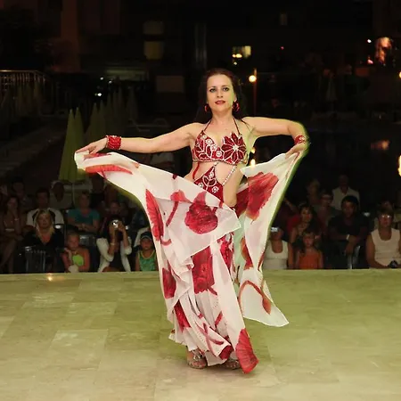 Mg White Lilyum Hotel 3*