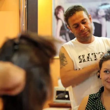 ホテル Mg White Lilyum ケメル