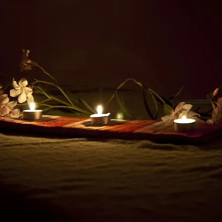 ホテル Mg White Lilyum 3*