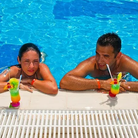 Mg White Lilyum ホテル 3*