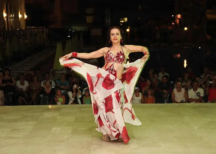 Mg White Lilyum Szálloda 3*