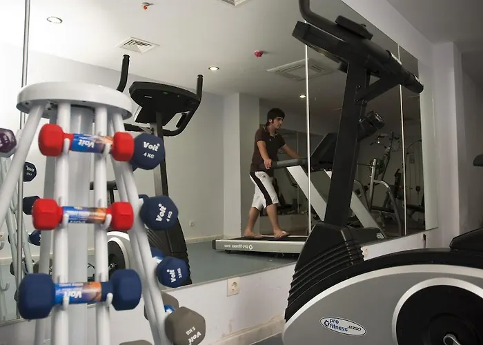 Szálloda Mg White Lilyum 3*