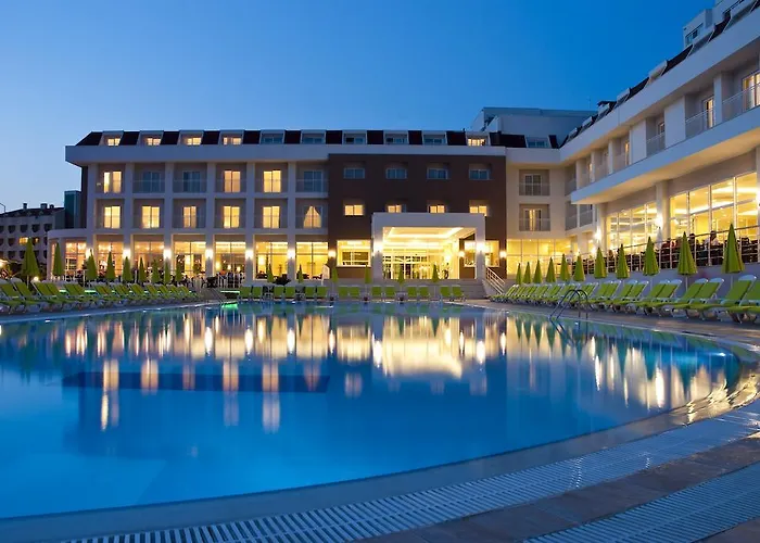 Szálloda Mg White Lilyum 3*