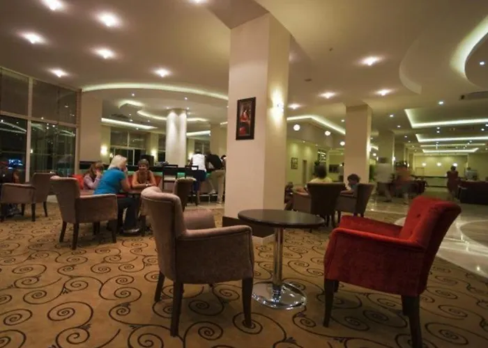 Szálloda Mg White Lilyum