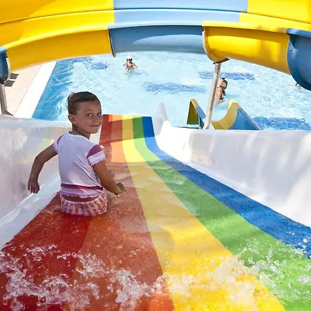 Hotel Mg White Lilyum