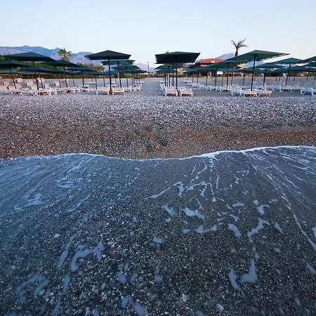 Mg White Lilyum 호텔